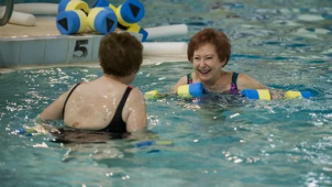 a piscina é recomendado para todos e sempre