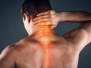 os primeiros sinais e sintomas de osteocondrose cervical